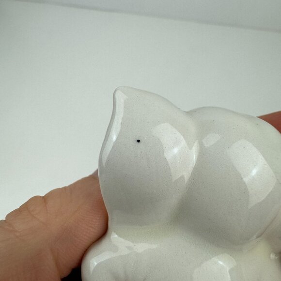 Vtg Sitting Ceramic Porcelain White Elephant Figurine Pink Accents‎ 2.5 in tall - Picture 9 of 10